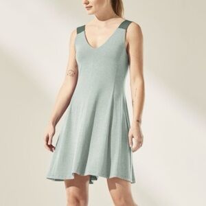 ATHLETA Santorini Support Tank Dress in Opal Green Size M
